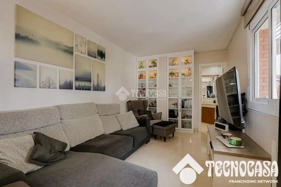 Sala de estar de Ático en venta en Vilassar de Mar con Aire acondicionado, Calefacción y Parquet