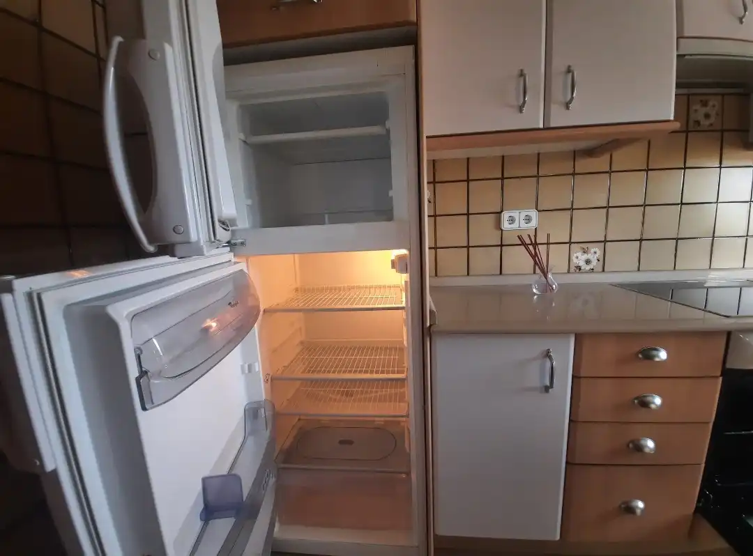 Cuina de Pis en venda en Ponferrada amb Jardí privat, Terrassa i Moblat