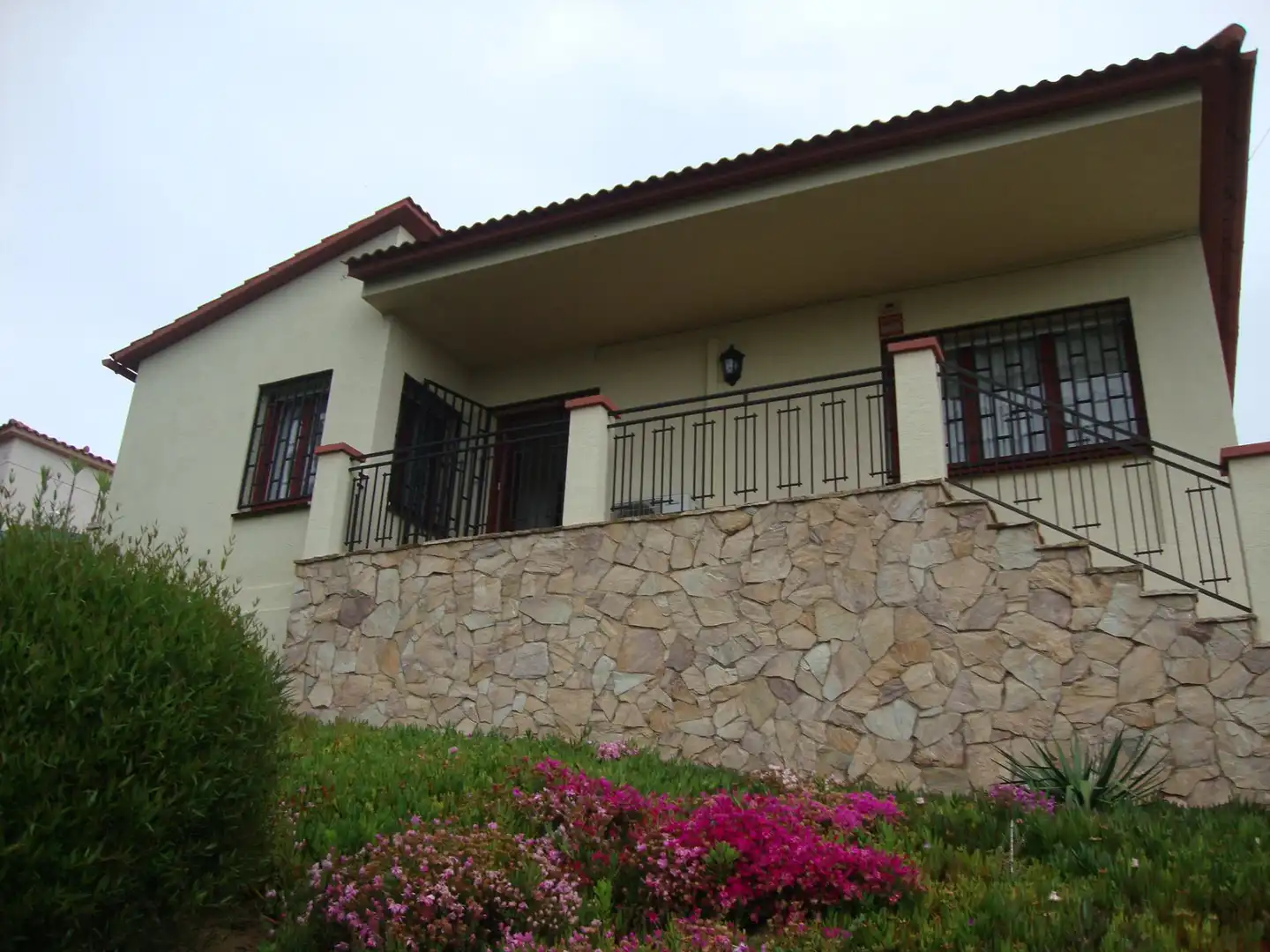 Exterior view of Houses for sale in Sant Cebrià de Vallalta  with Private garden, Storage room and Balcony