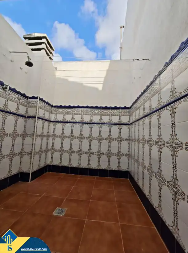 Bany de Dúplex en venda en Torrevieja amb Aire condicionat, Calefacció i Terrassa