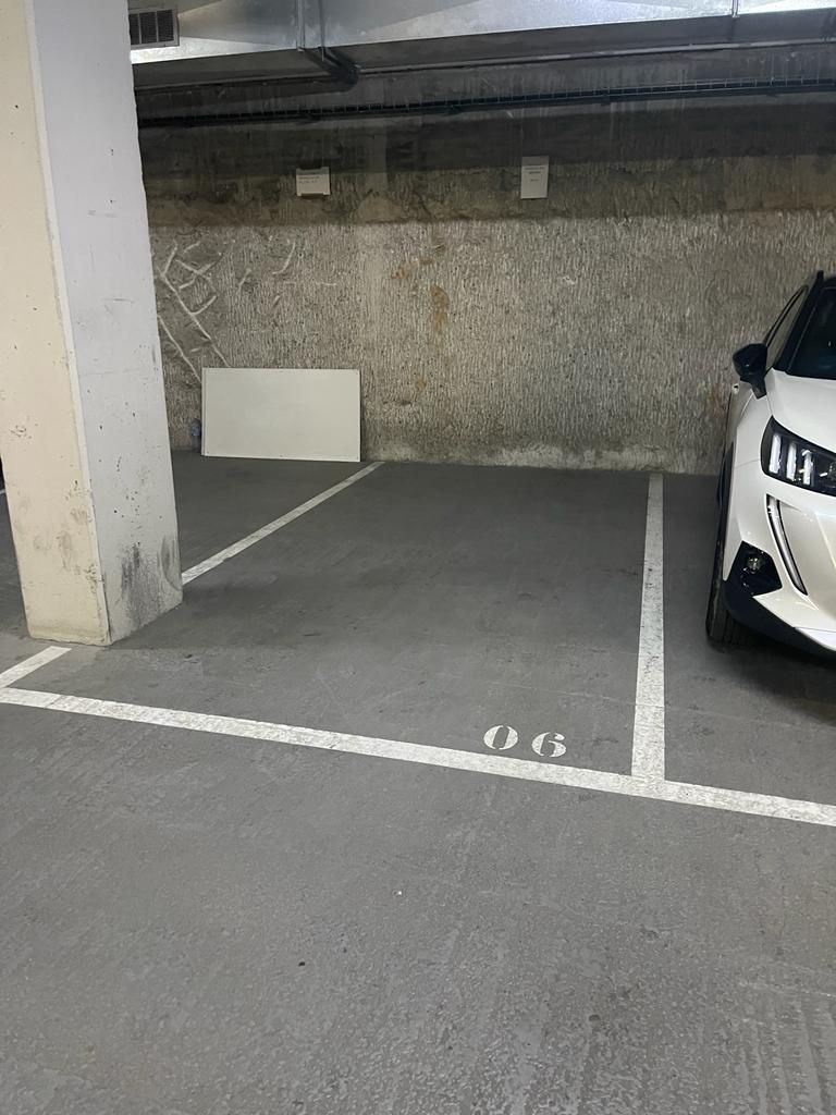 Aparcament de Garatge en venda en  Barcelona Capital