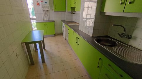 Foto 2 de Piso en venta en Pajaritos, Granada Capital