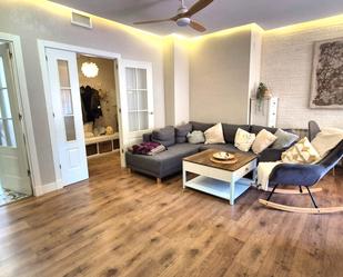 Sala d'estar de Pis en venda en Badajoz Capital amb Aire condicionat, Calefacció i Parquet