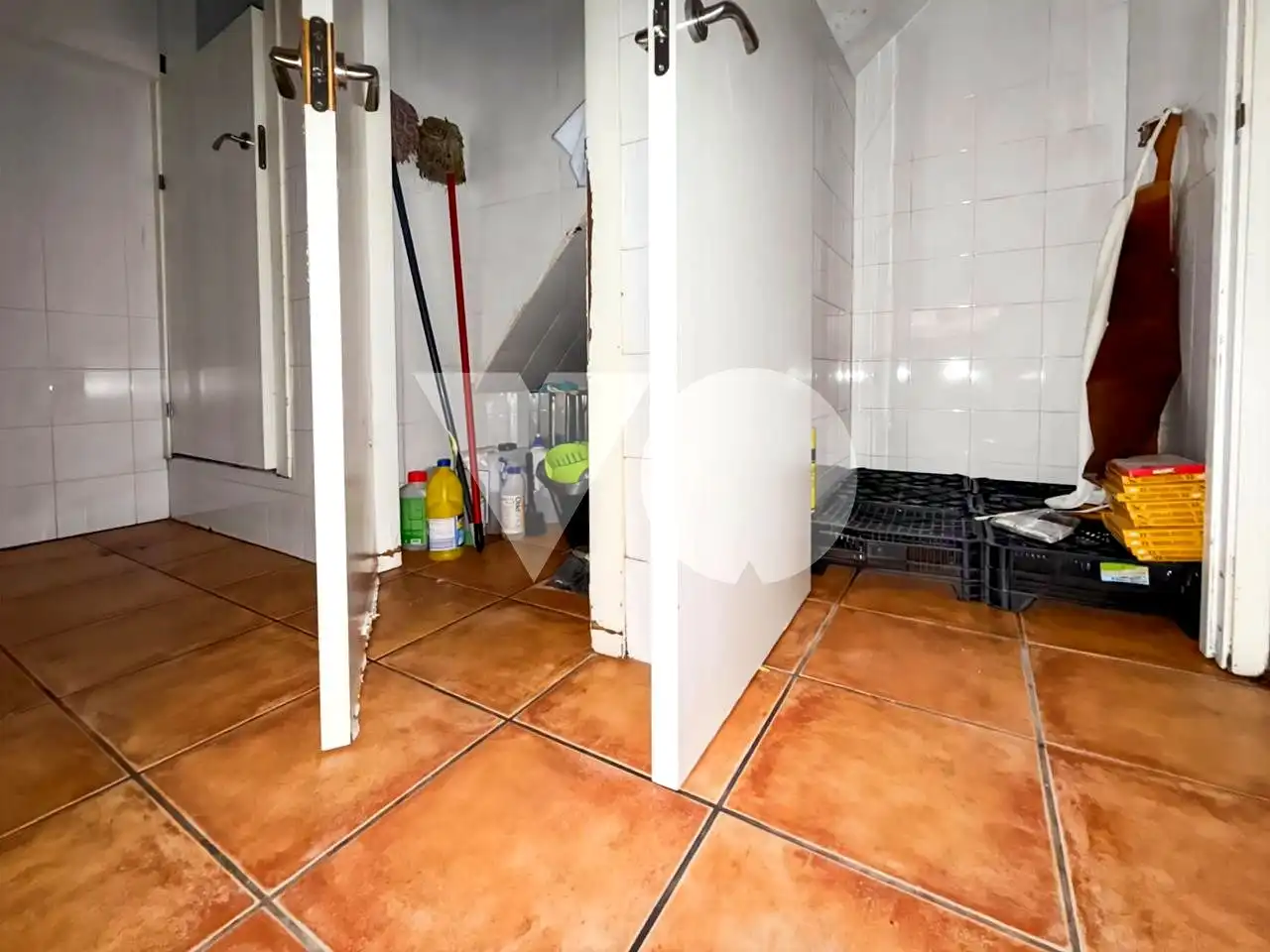 Kitchen of Commercial properties for sale in Madrid  with Air Conditioner