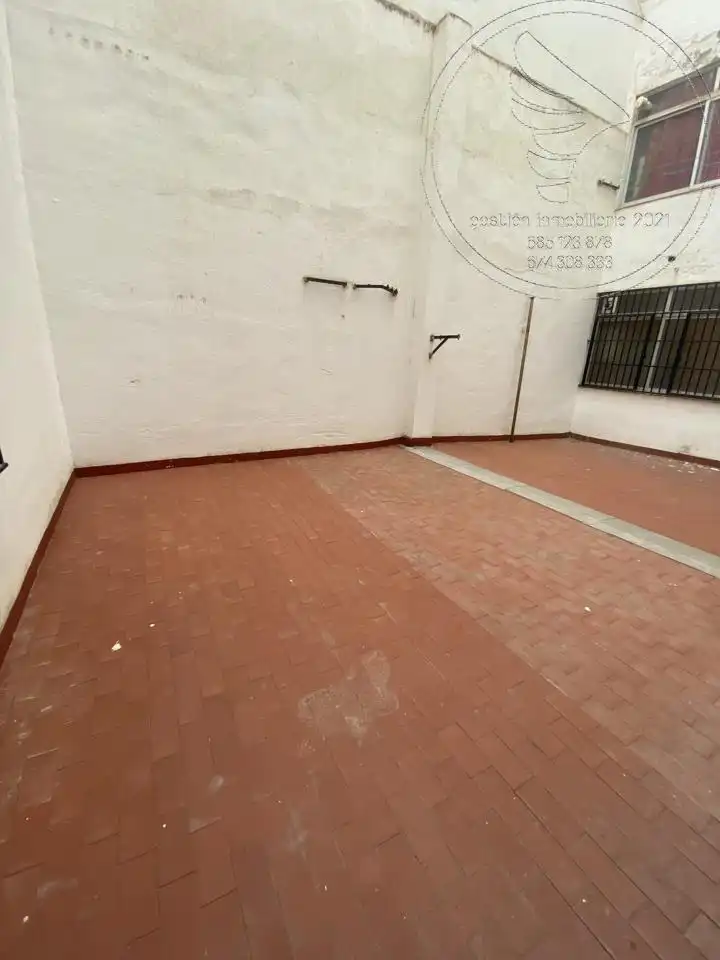 Planta baixa en venda en Jaén amb Terrassa