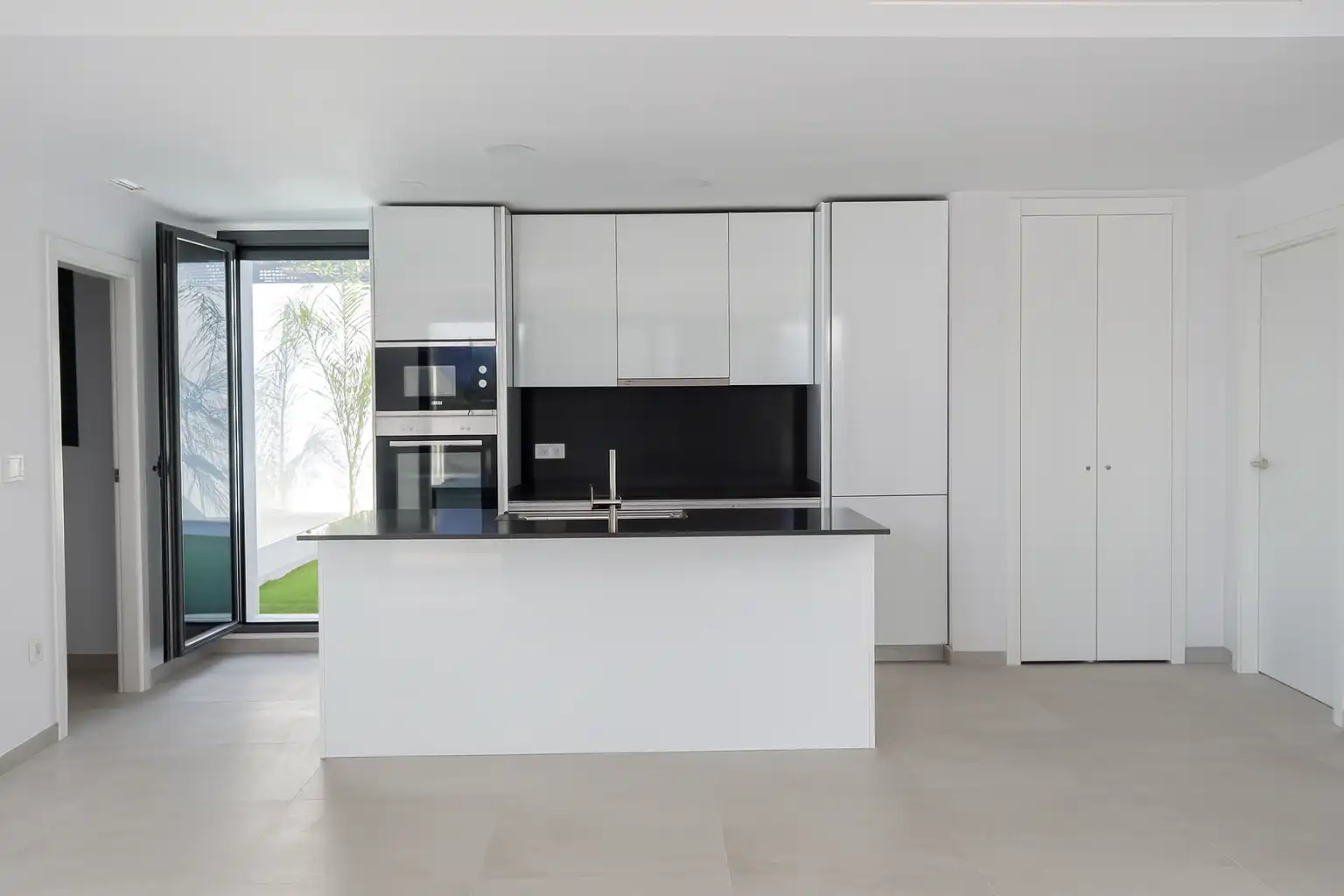 Penthouse with pool for sale in Benahavís pueblo, imagen 10