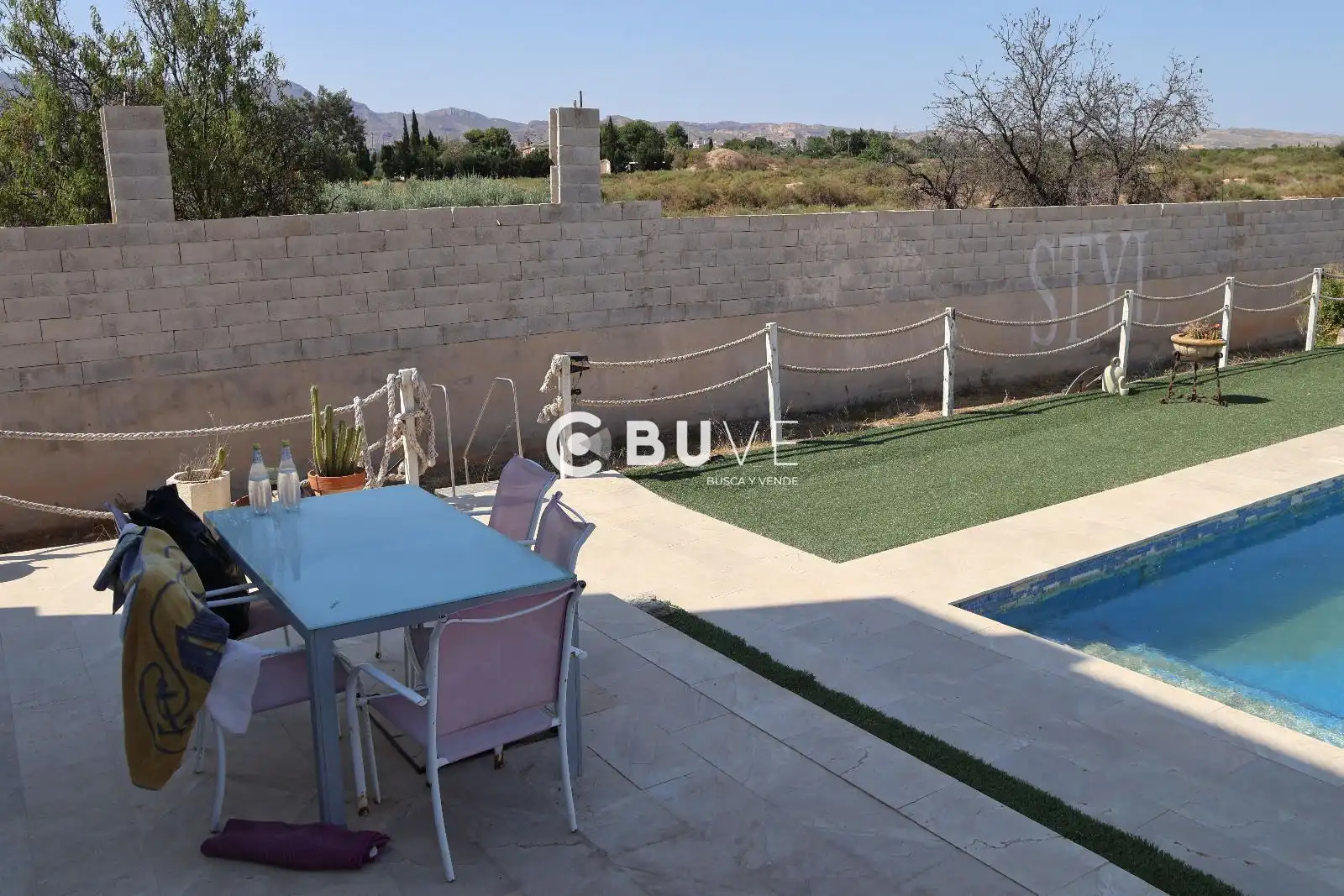 Terrassa de Casa o xalet en venda en Crevillent amb Aire condicionat, Traster i Piscina