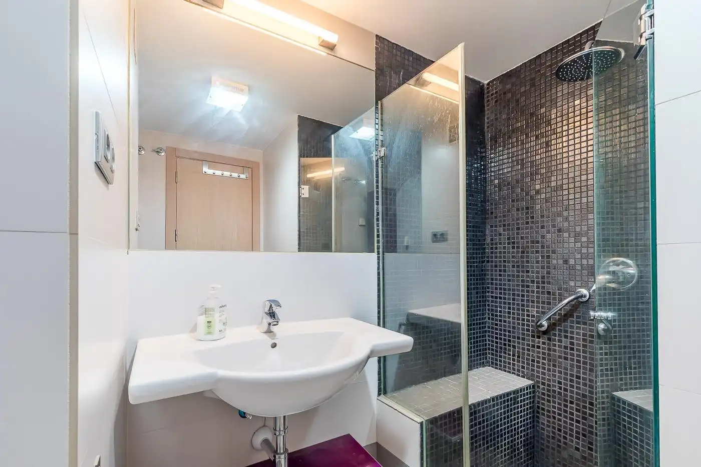 Baño de Ático en venta en Fuencarral - El Pardo