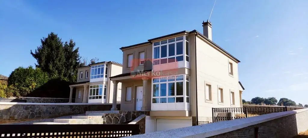 Chalet con jardín en venta en Parroquias del Este, imagen 46