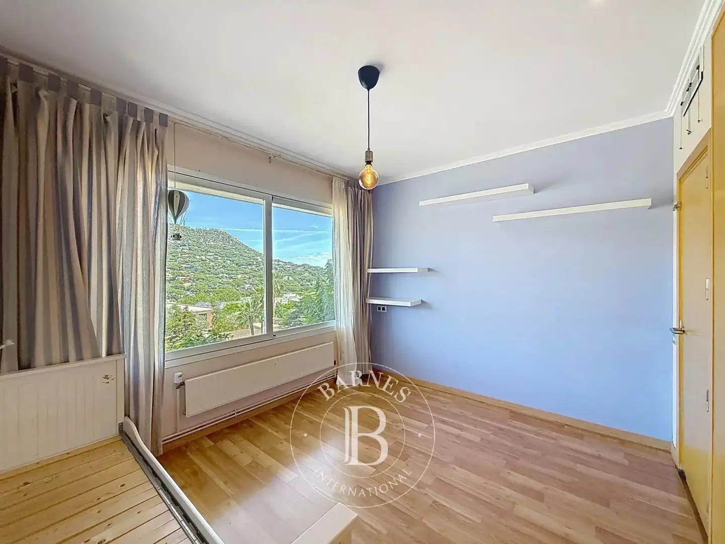 Habitación de Casa o chalet en venta en Cabrils con Aire acondicionado, Calefacción y Jardín privado