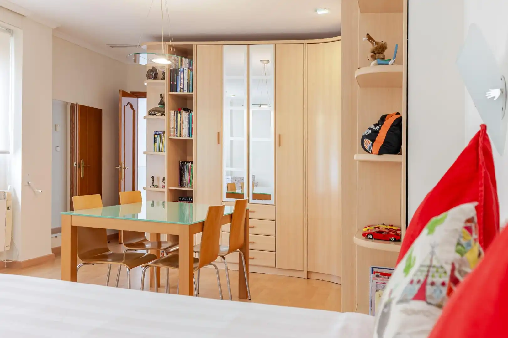 Habitación de Casa adosada en venta en Sagunto / Sagunt con Aire acondicionado, Calefacción y Terraza