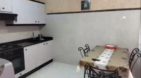 Foto 4 de Casa adosada en venta en Calle Trafalgar, Villacarrillo, Jaén