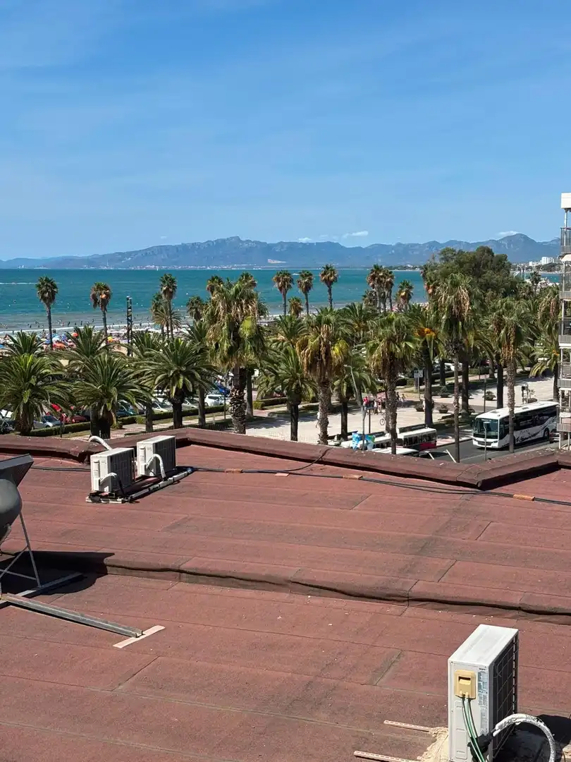 Exterior view of Apartments for sale in Salou  with Air Conditioner, Heating and Terrace