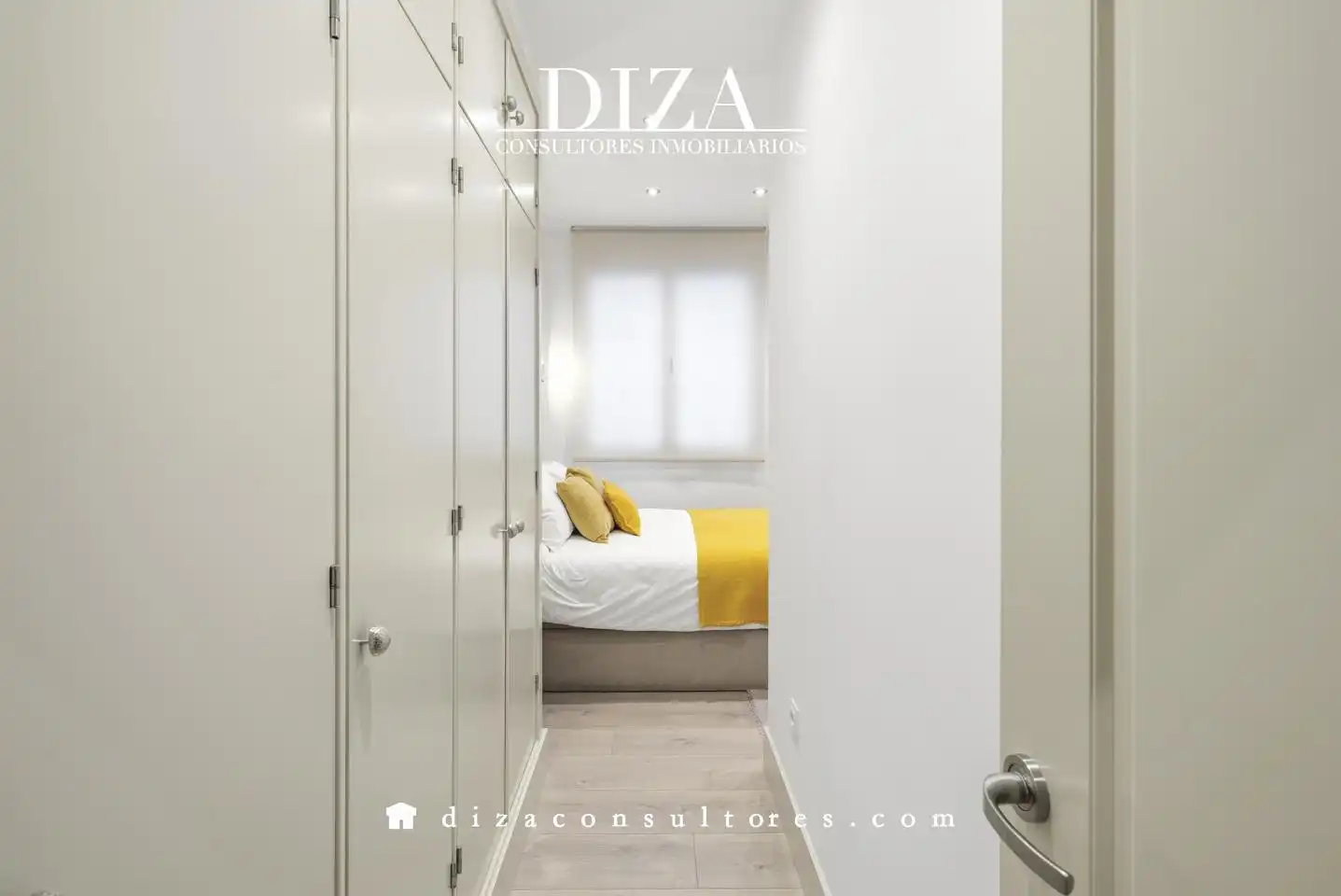 Schlafzimmer von Wohnung zum Verkauf in Madrid mit Klimaanlage, Heizung und Balkon
