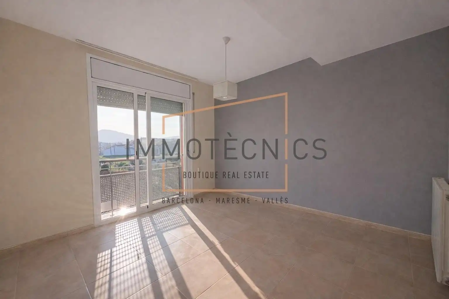 Habitación de Ático en venta en Tordera con Aire acondicionado, Calefacción y Balcón