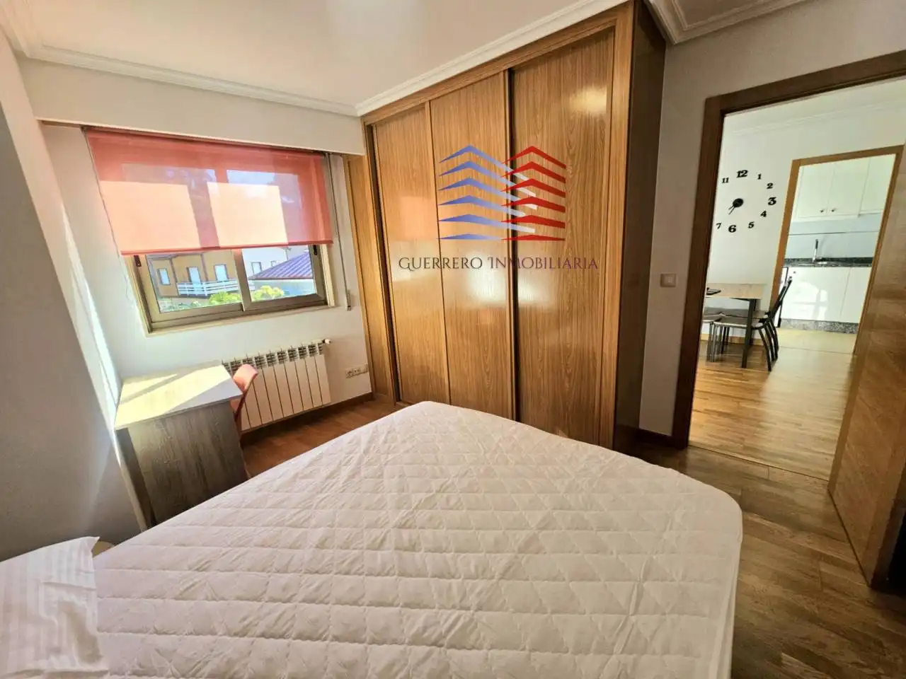 Schlafzimmer von Maisonette zur Miete in Ourense Capital  mit Heizung, Parkett und Möbliert