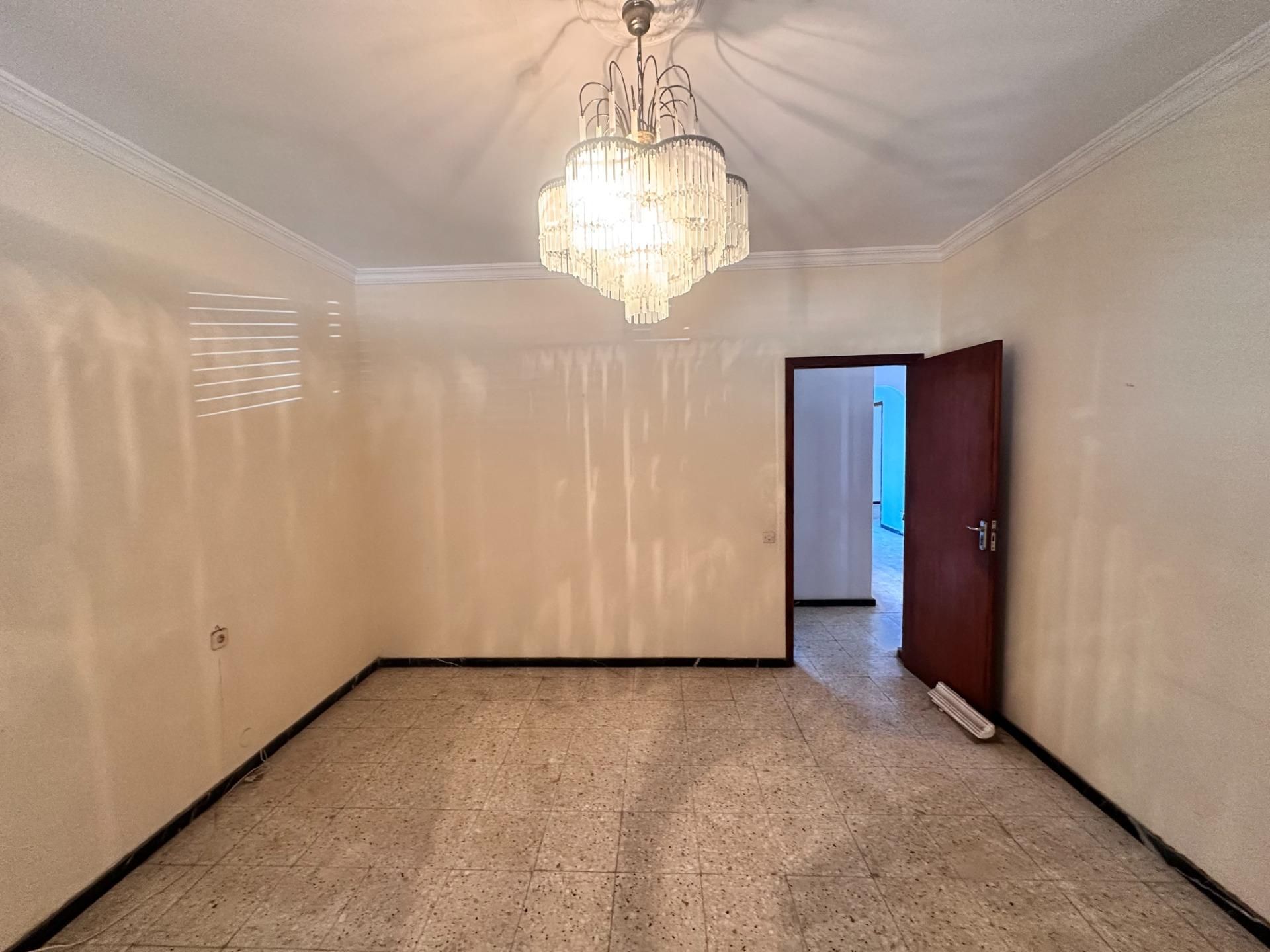 Flat for sale in Calle de San José Artesano, Carretera Centro