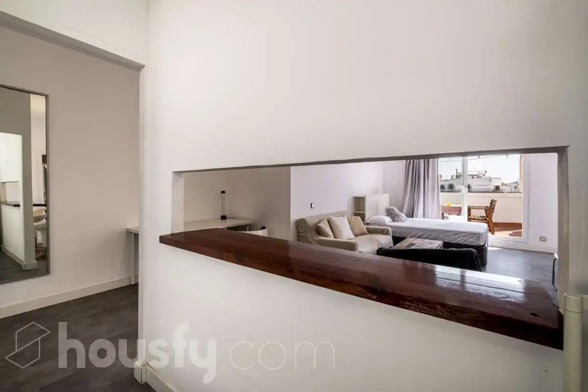Sala d'estar de Àtic en venda en Barcelona amb Aire condicionat i Terrassa