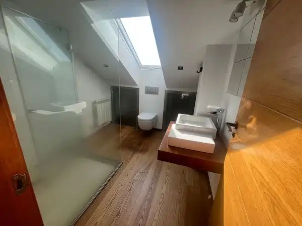 Baño de Casa o chalet en venta en O Rosal   con Calefacción, Jardín privado y Terraza