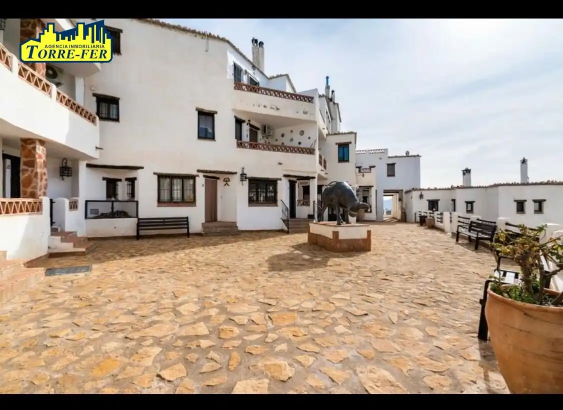 Mini appartamento con piscina in vendita a Calle CASTAÑAR. OHANES, imagen 4
