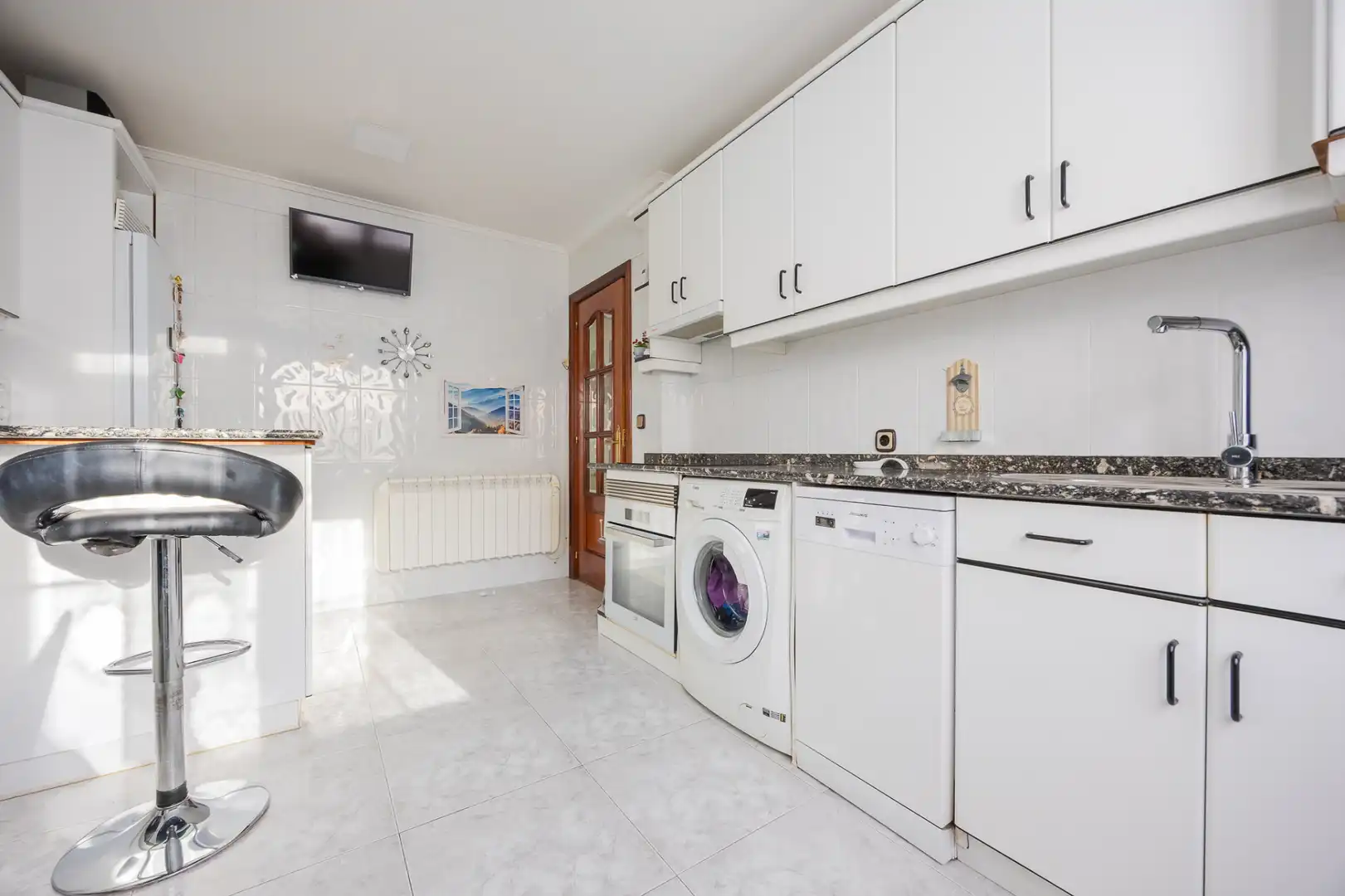 Kitchen of Flat for sale in Alonsotegi
