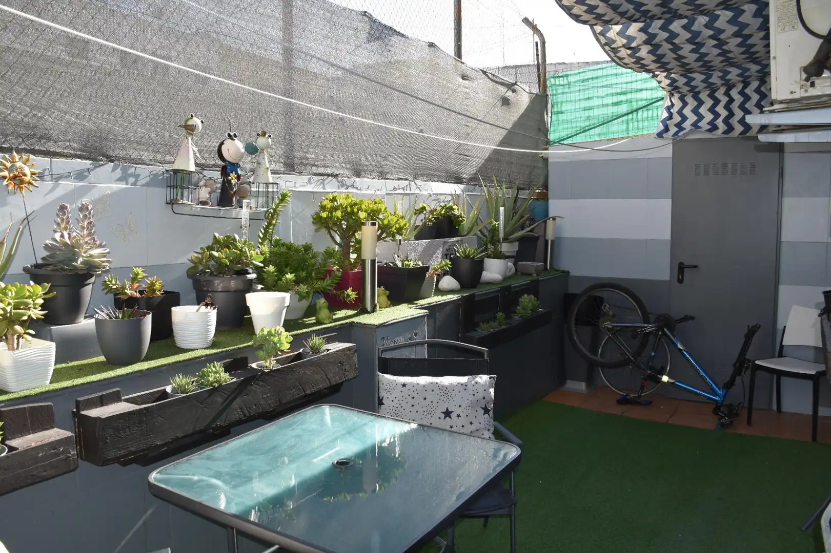 Flat with lift for sale in Carrer d'Aiora
