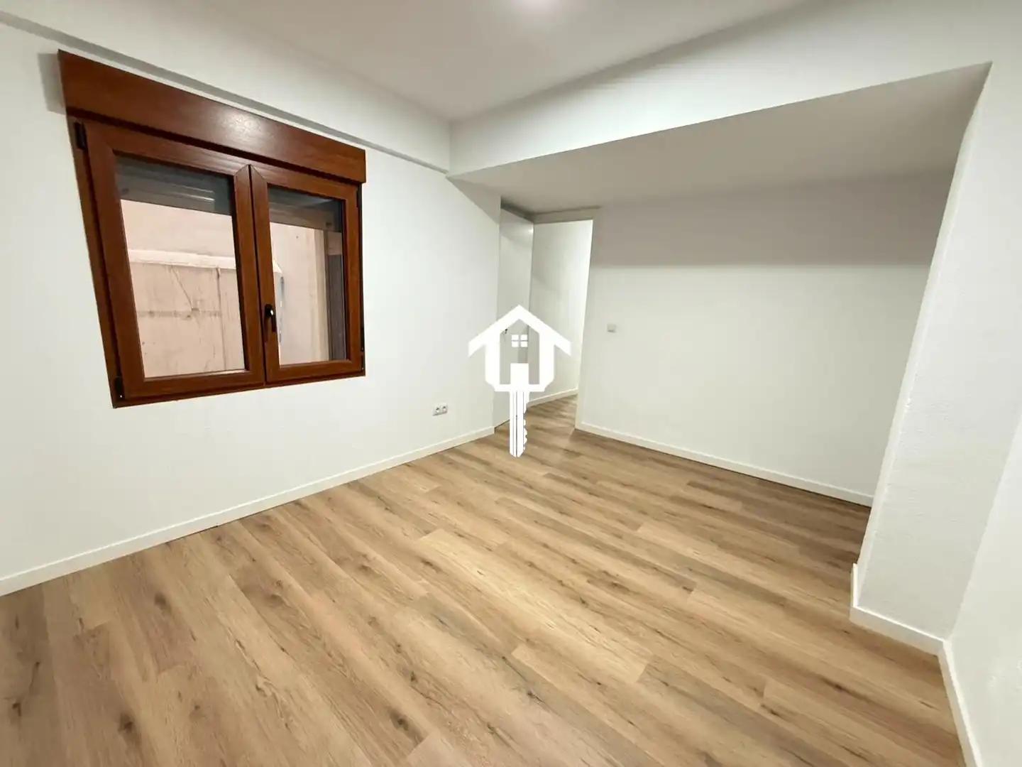 Flat with terrace for sale in Calle TAQUIGRAFO MARTI, imagen 48