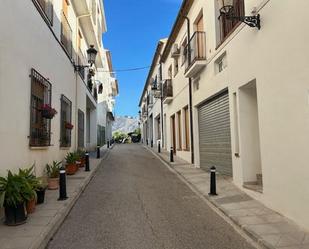 Vista exterior de Pis en venda en El Castell de Guadalest amb Calefacció i Moblat