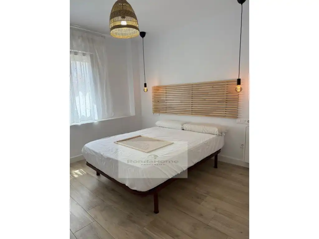 Wohnung zur Miete in Calle Camilo Jose Cela, Puerto Deportivo