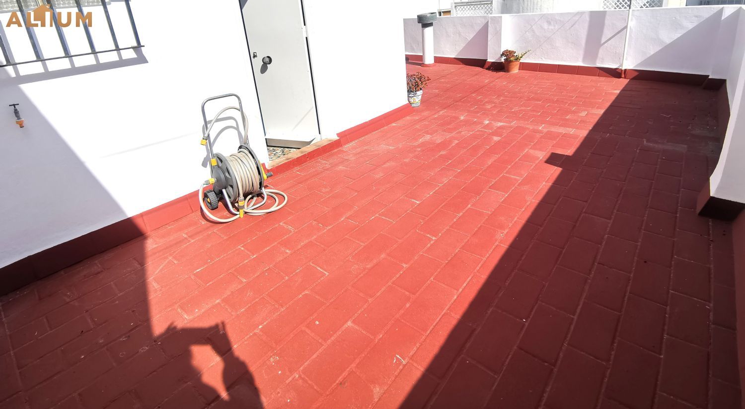 Terrace of Flat for sale in Rota  with Air Conditioner, Storage room and Balcony