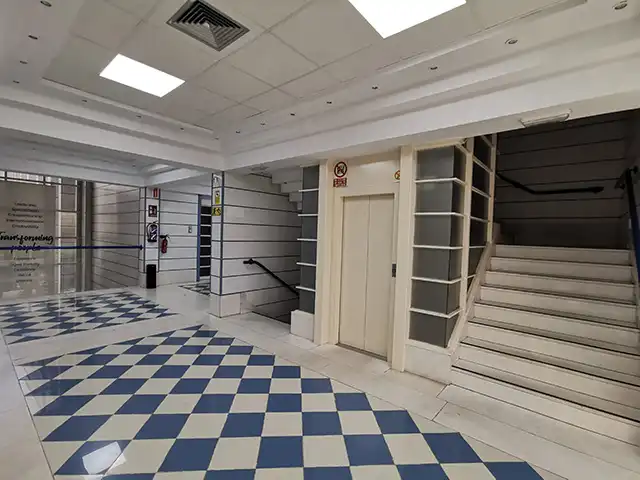 Oficina amb ascensor de lloguer a Triana, imagen 5