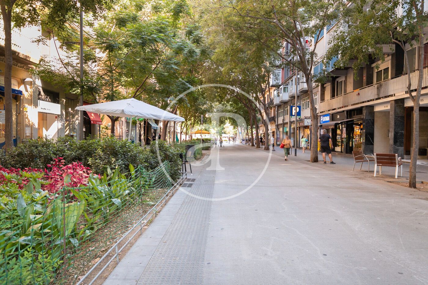 Exterior view of Flat for sale in  Barcelona Capital  with Heating