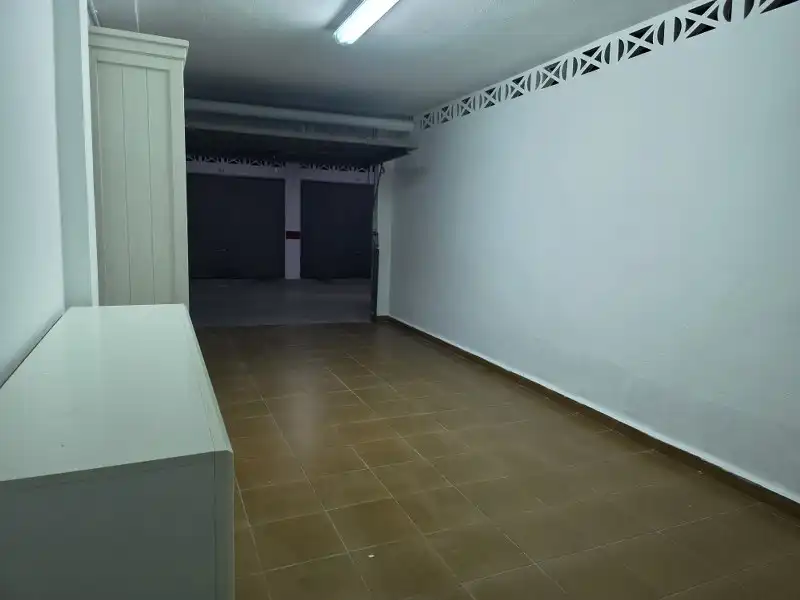 Garage zum Verkauf in Cullera