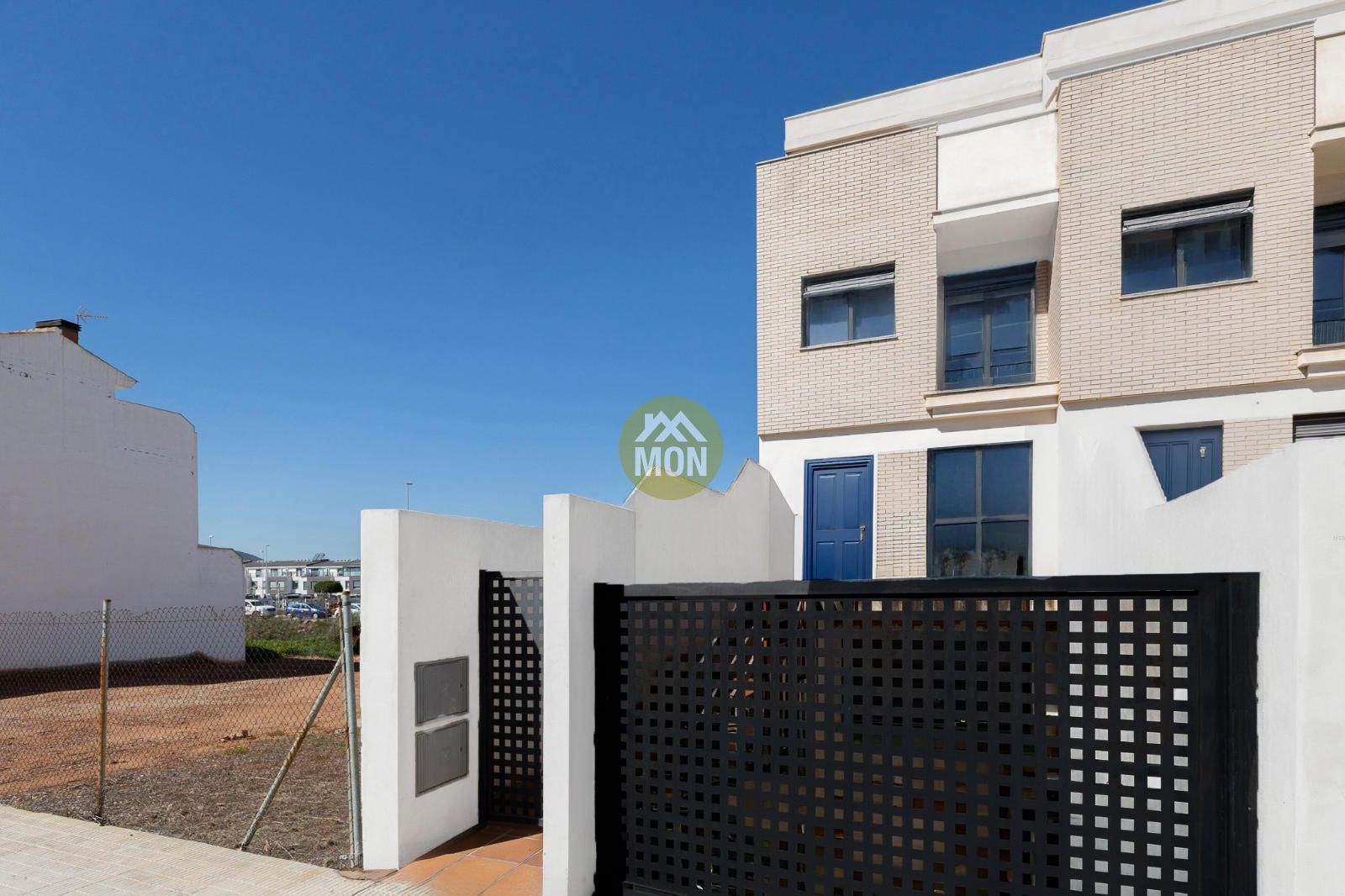 Casa adosada en venta en Onda