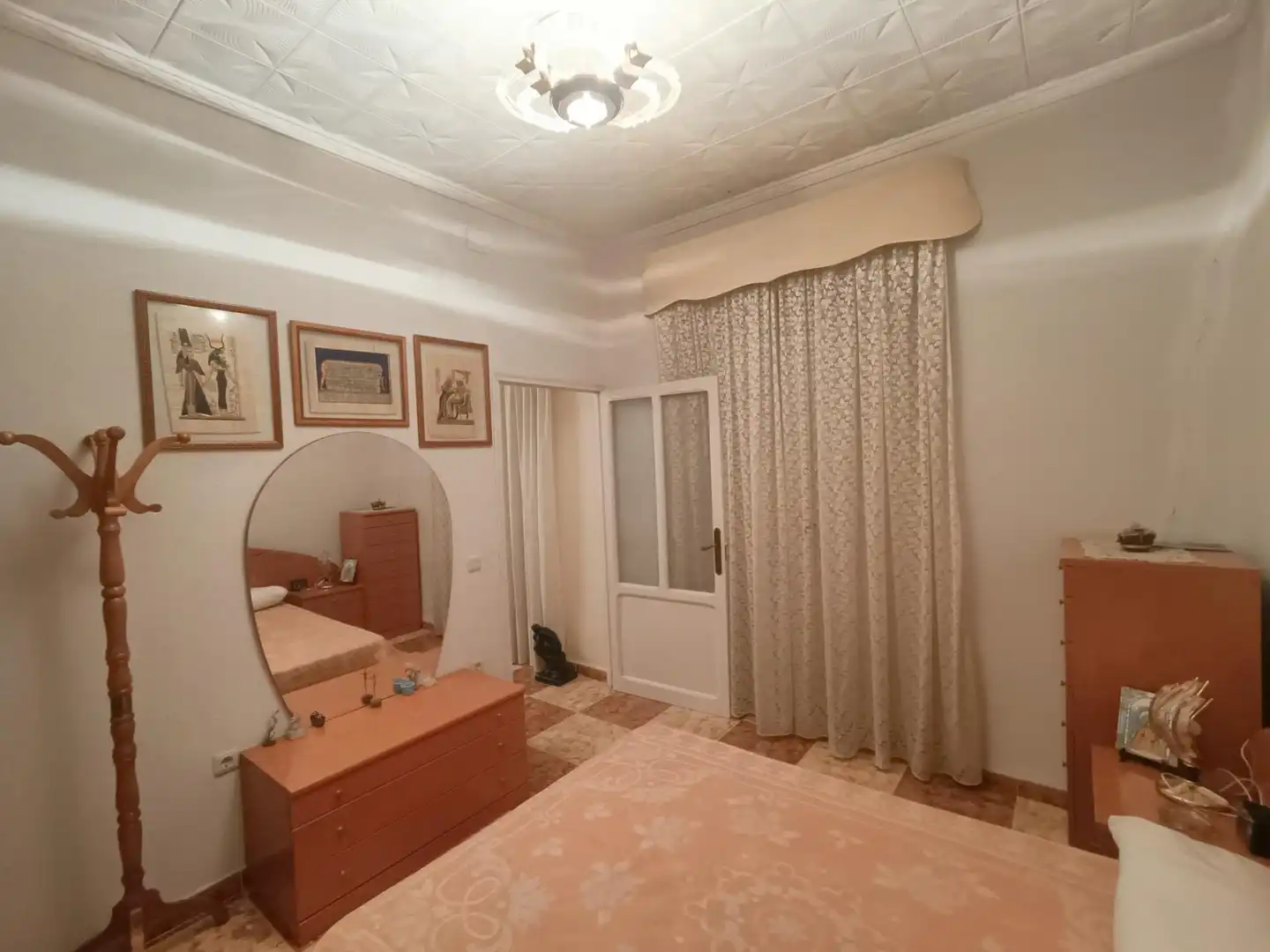 Habitación de Casa adosada en venta en Villarta de San Juan con Calefacción, Terraza y Balcón
