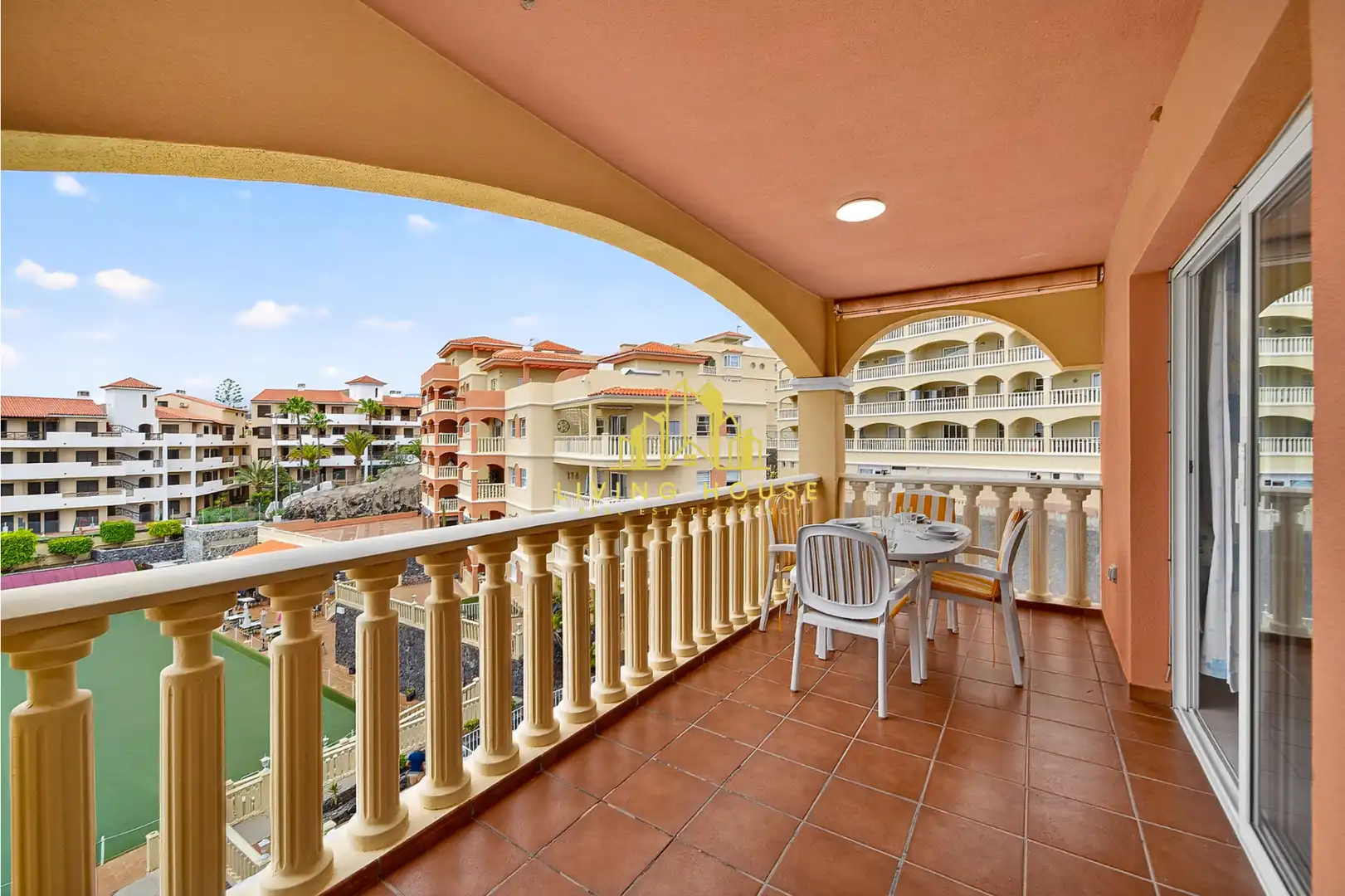Terrasse von Dachboden zum Verkauf in San Miguel de Abona mit Terrasse, Möbliert und Ofen