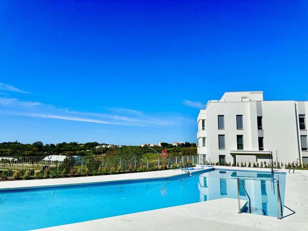 Swimming pool of Duplex to rent in Estepona  with Air Conditioner, Heating and Terrace