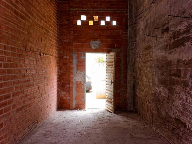 Local comercial en Venta en Calle Elcano, 4 en Numancia - San Fernando