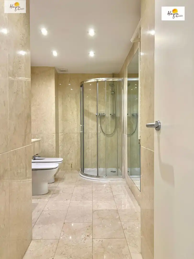 Badezimmer von Maisonette zum Verkauf in Valencia mit Klimaanlage, Heizung und Terrasse
