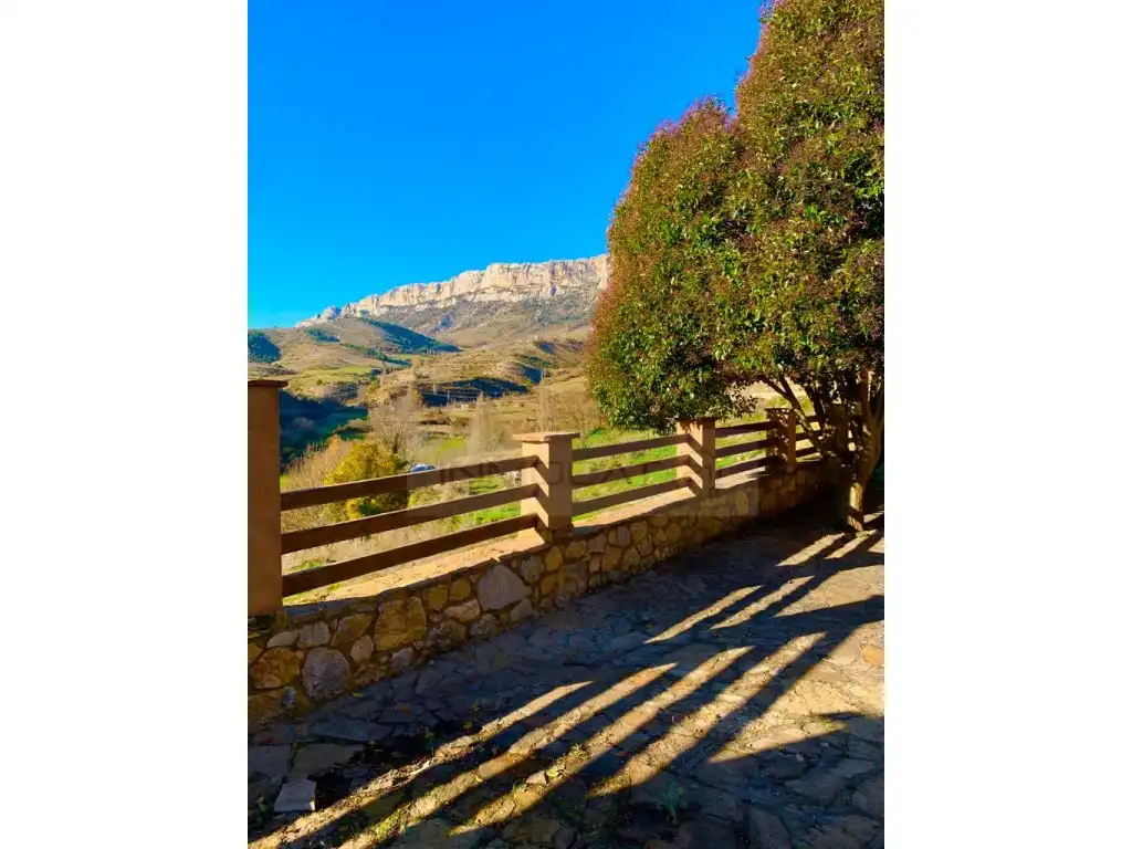 Vista exterior de Casa o chalet en venta en Abella de la Conca con Calefacción, Terraza y Amueblado