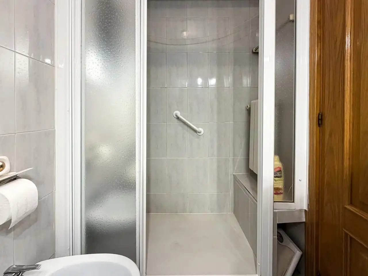 Baño de Piso en venta en Madrid con Calefacción y Terraza
