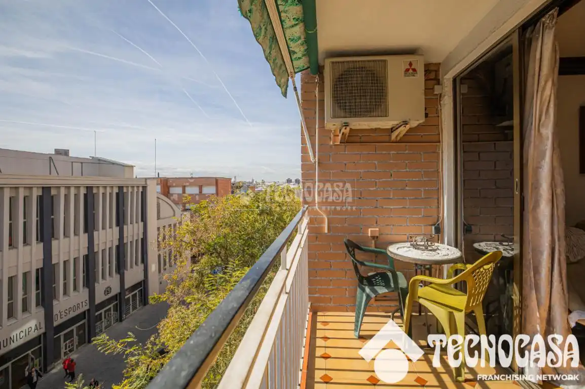 Terraza de Piso en venta en Santa Coloma de Gramenet