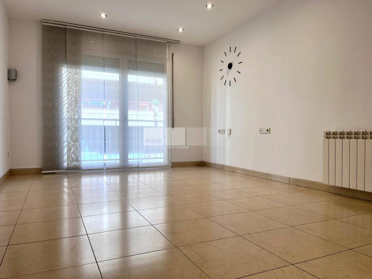 Sala d'estar de Pis en venda en Vic amb Calefacció, Terrassa i Traster