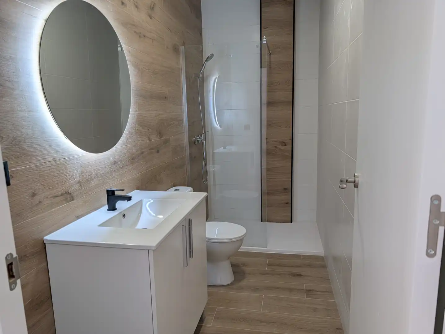 Bathroom of Flat for sale in Sagunto / Sagunt  with Terrace and Oven