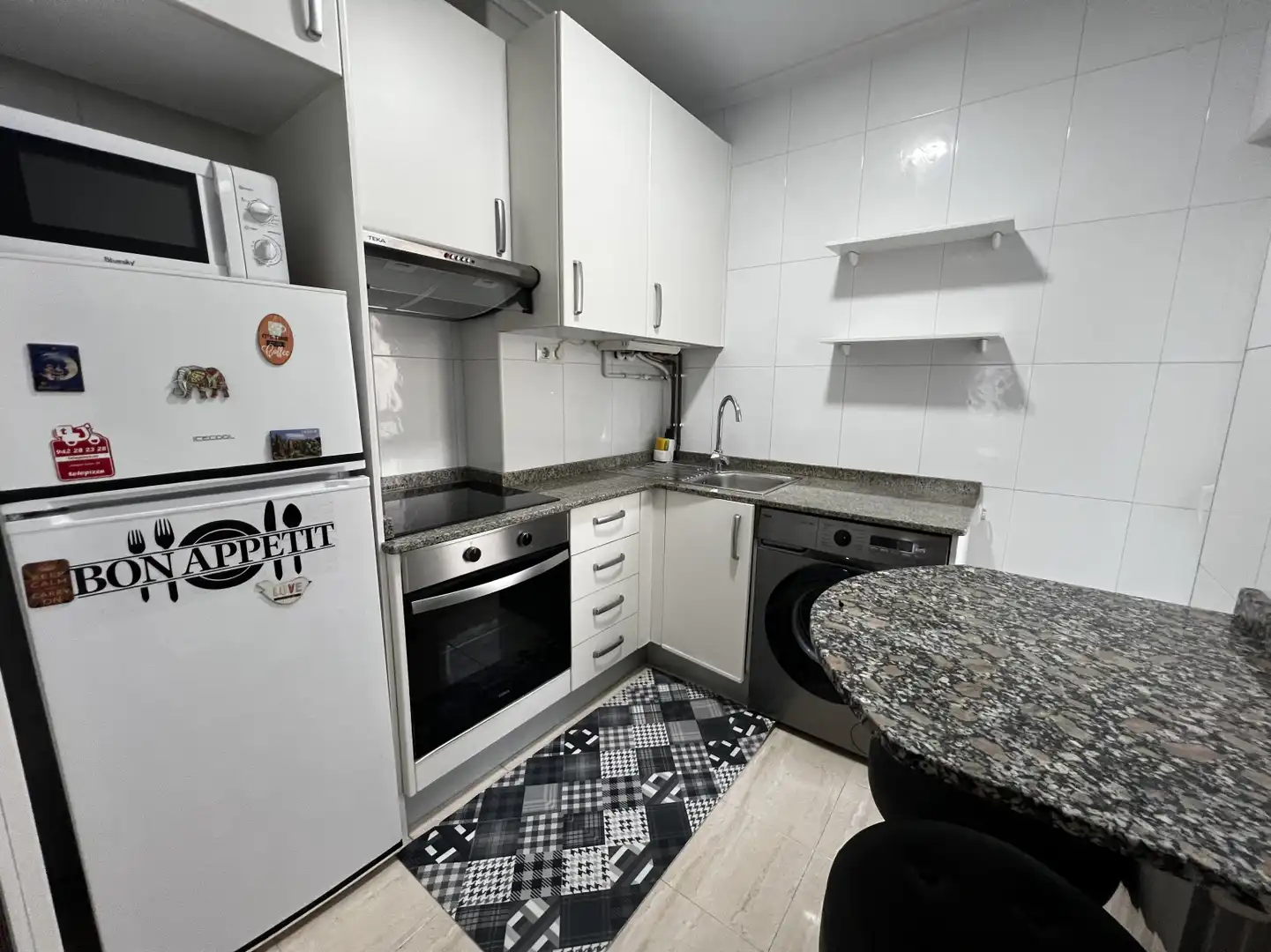 Kitchen of Flat for rent in Santander  with Heating