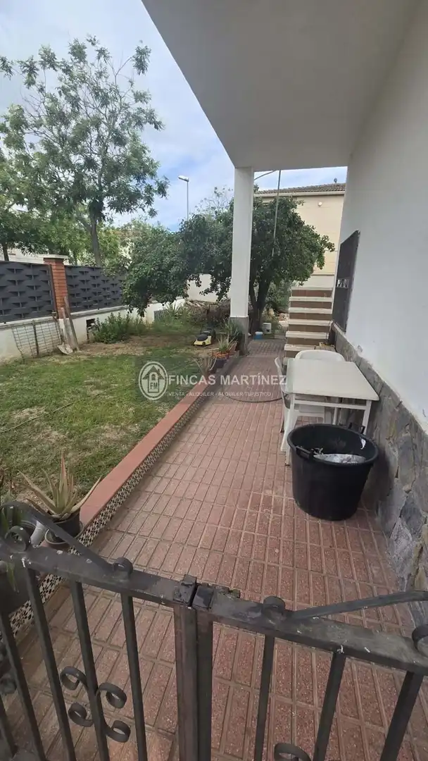 Haus oder Chalet zum Verkauf in Cambrils mit Terrasse, Abstellraum und Möbliert