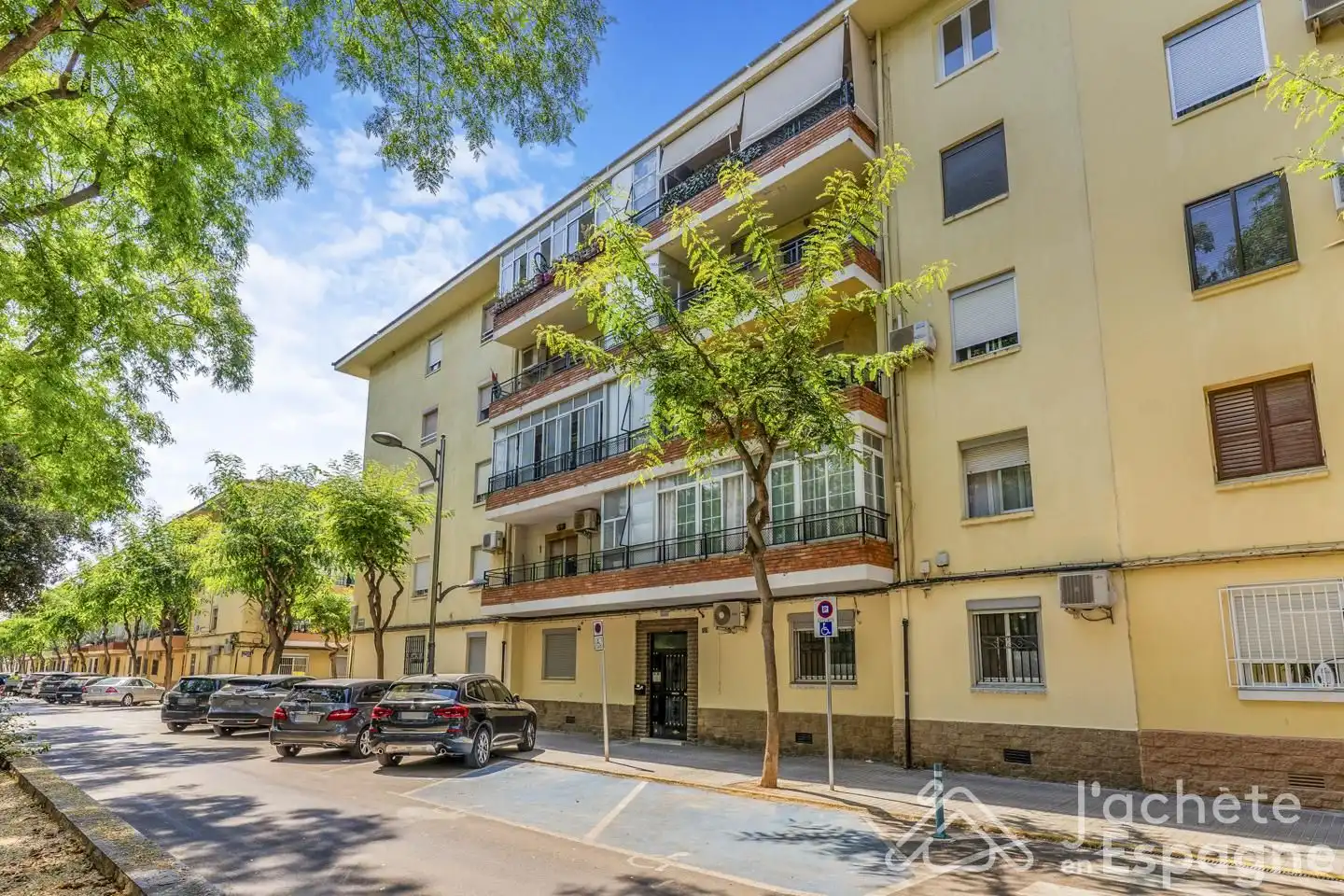 Vista exterior de Piso en venta en Alfafar con Aire acondicionado y Balcón