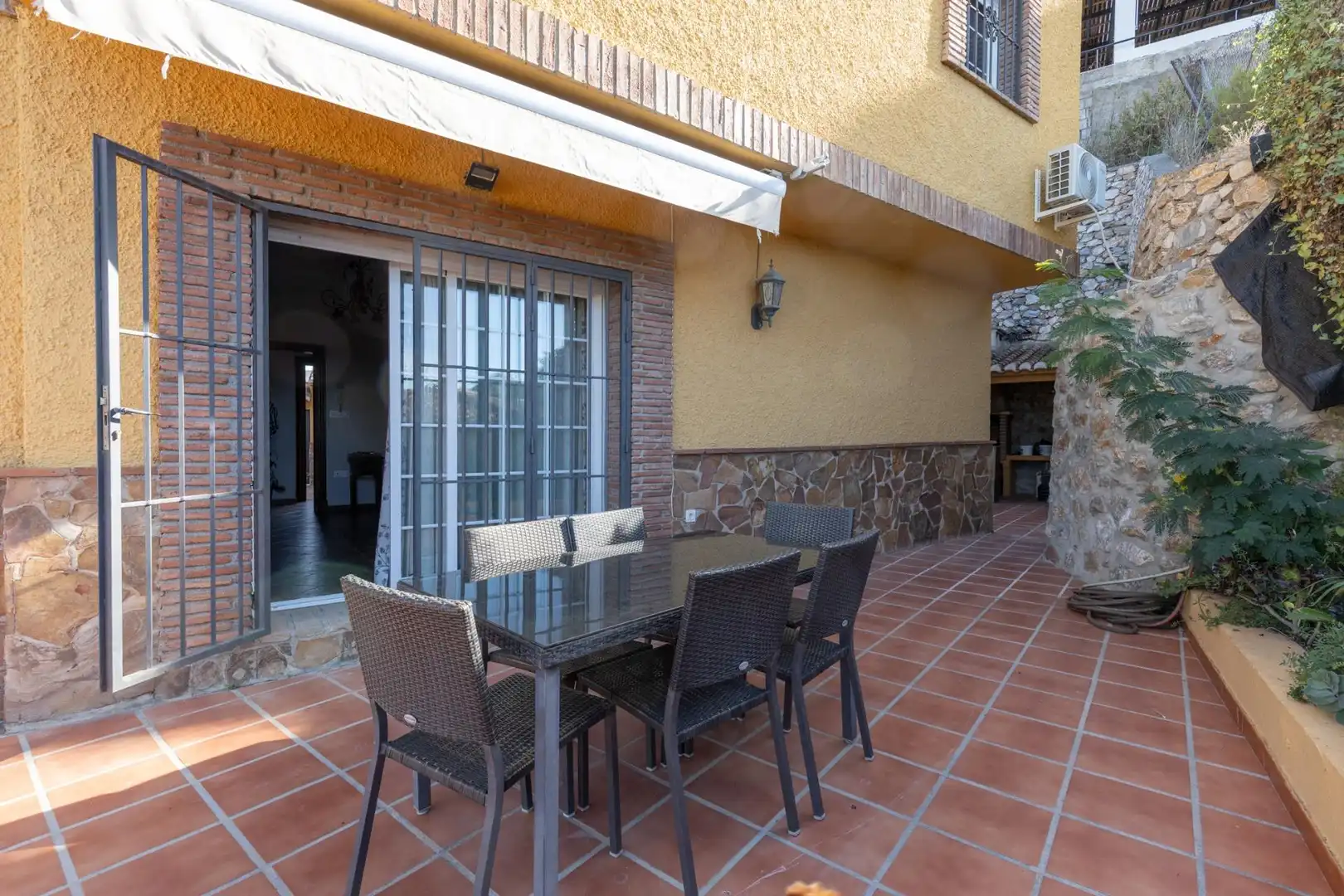 Terraza de Casa o chalet en venta en Madrid con Aire acondicionado, Calefacción y Jardín privado