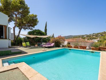 Villa avec piscine à vendre à Portals Nous