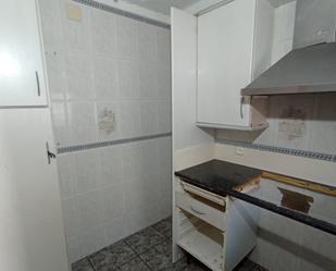 Kitchen of Single-family semi-detached for sale in Sabadell